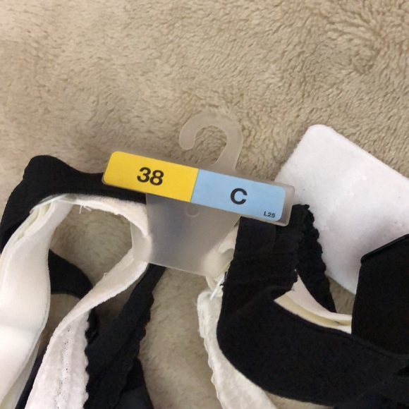 M&S Underwired 2 pack bra - Picture 7 of 7